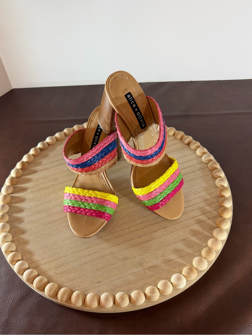Alice + Olivia Leeda Rainbow Raffia Block Heel Sandals Size 7